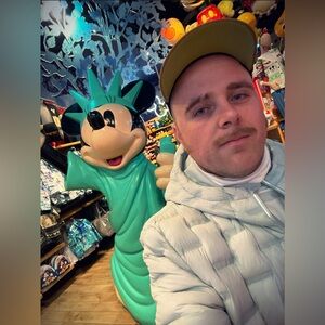 Meet your Posher, John